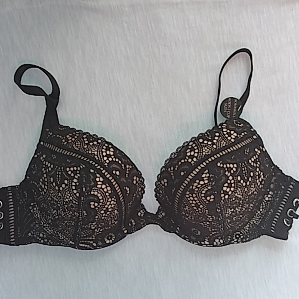 Victoria Secret's bra
